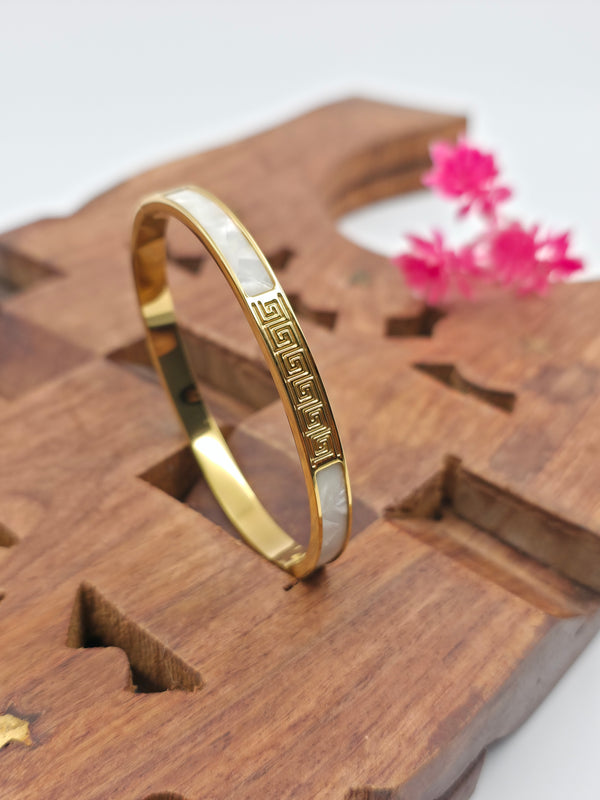 Gold bracelet Kada Greek Key pattern,