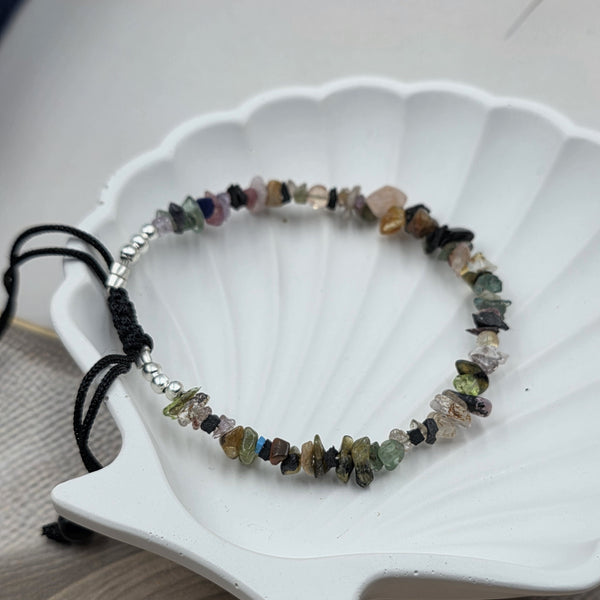 amethyst chip bracelet.