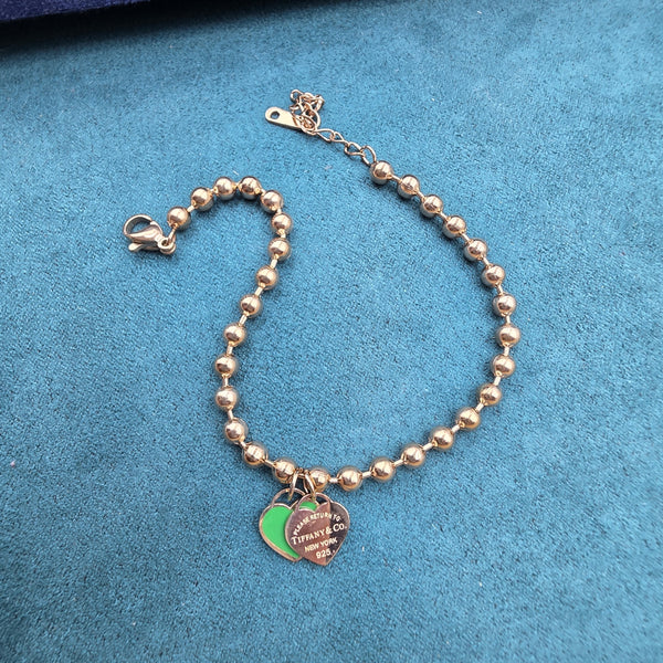 green heart beads bracelet!