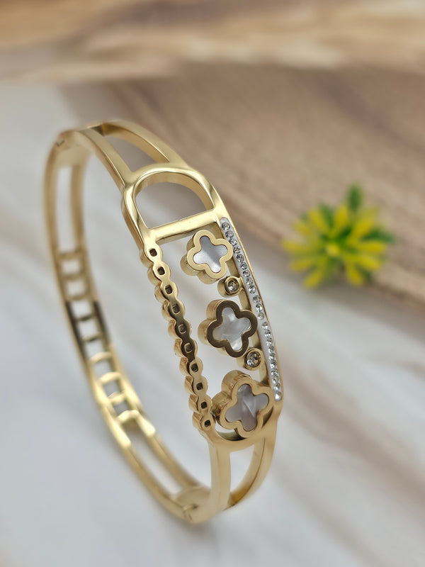 Gold-tone bangle bracelet Kada