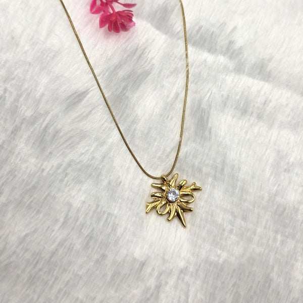 Delicate gold-toned necklace