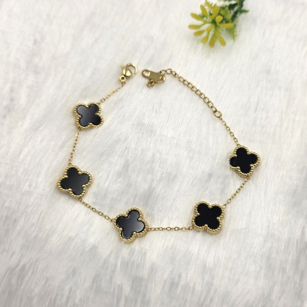 Gold-toned chain bracelet