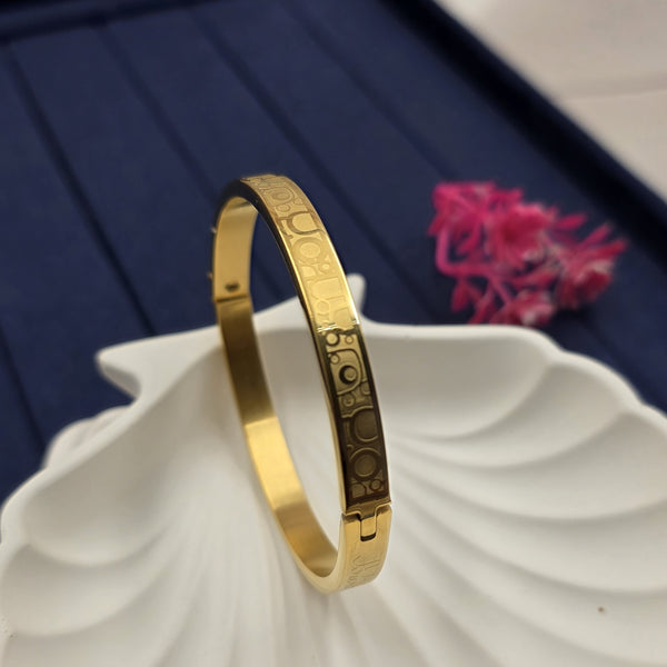 gold-toned bangle bracelet